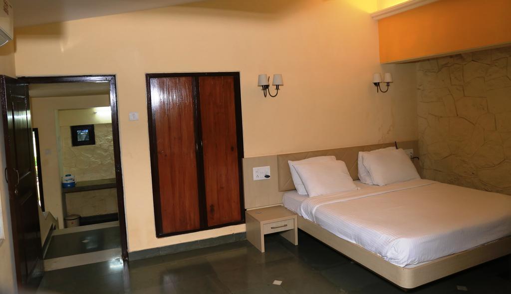 Panoramic Resort Panvel Karnāla Exterior foto