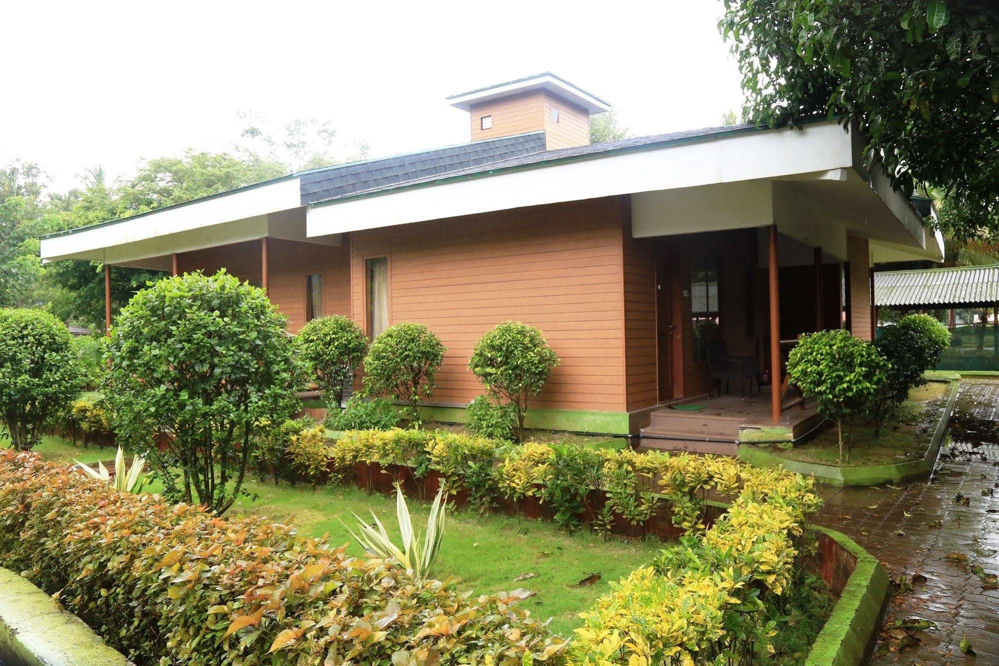 Panoramic Resort Panvel Karnāla Exterior foto