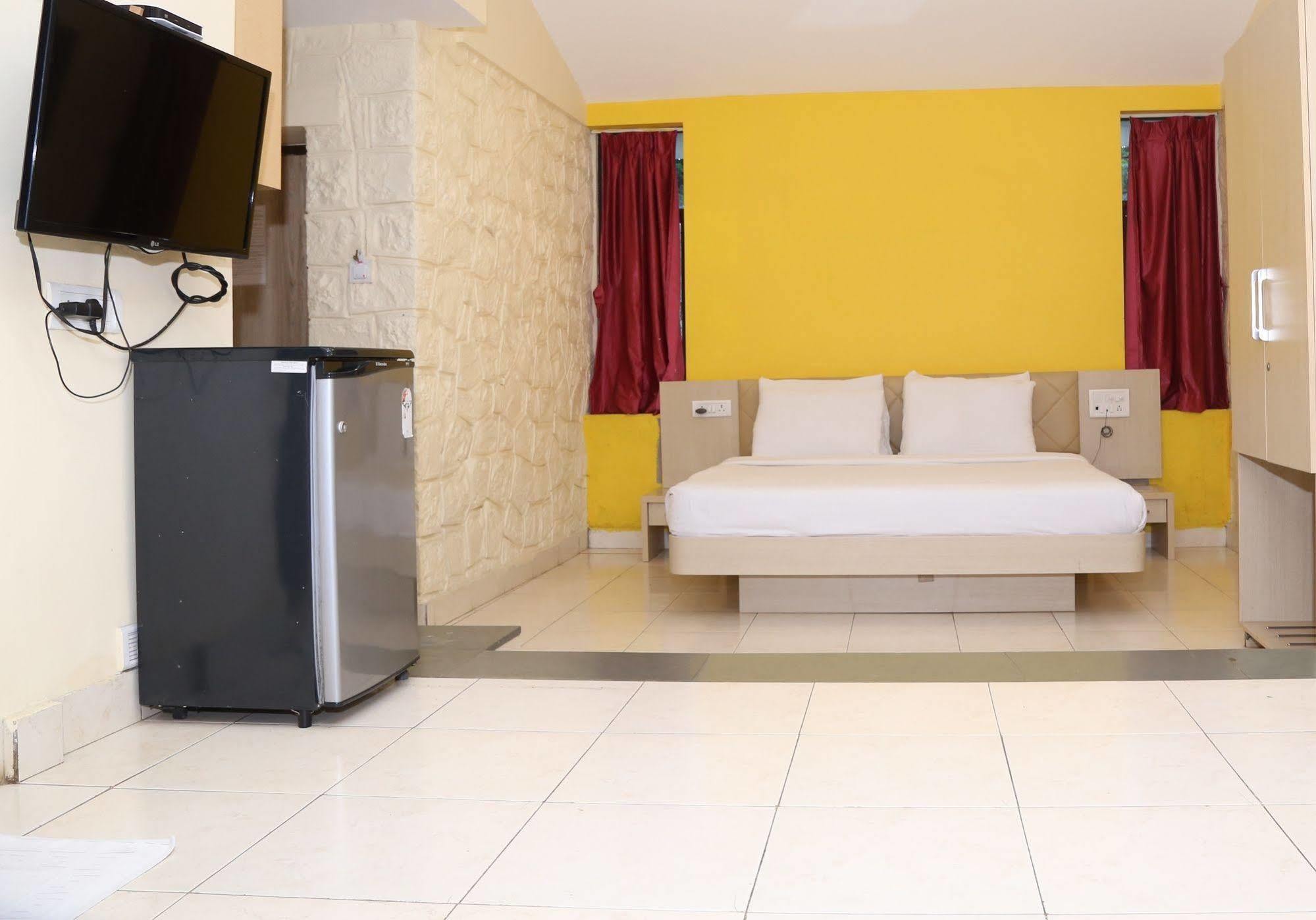 Panoramic Resort Panvel Karnāla Exterior foto